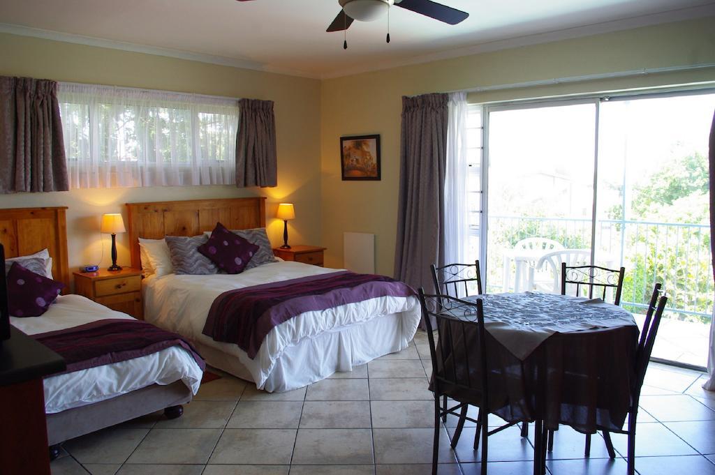 Aqua Marine Pensión Puerto Elizabeth Habitación foto